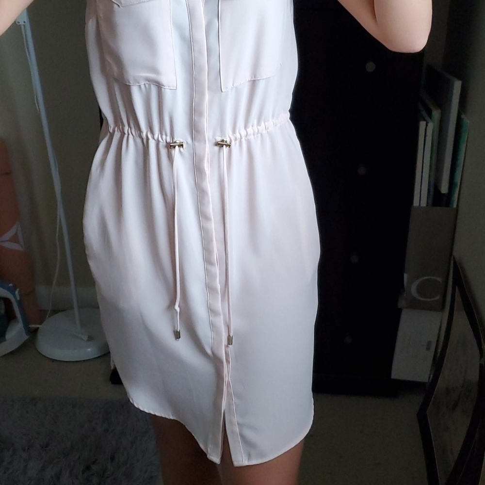 Dress - Picture 4 of 4